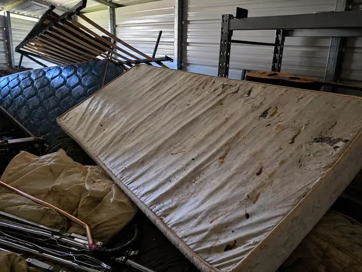 Furniture & Appliance Removal